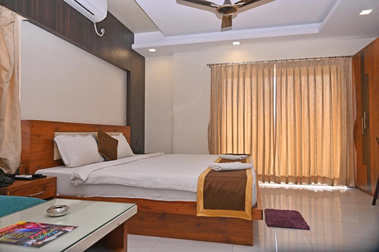 Hotel Silver Land New Digha With Rooftop Pool Bagian luar foto