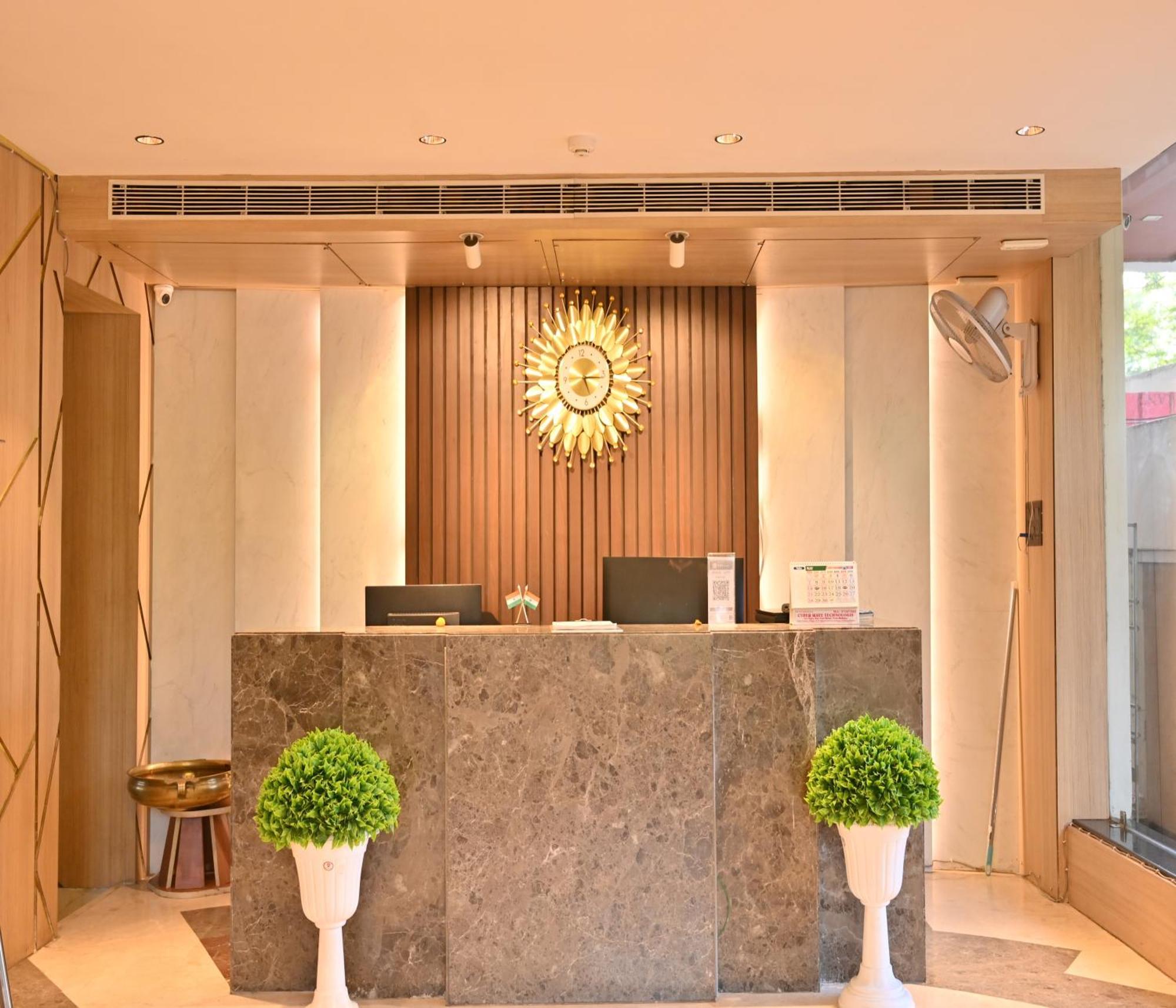 Hotel Silver Land New Digha With Rooftop Pool Bagian luar foto
