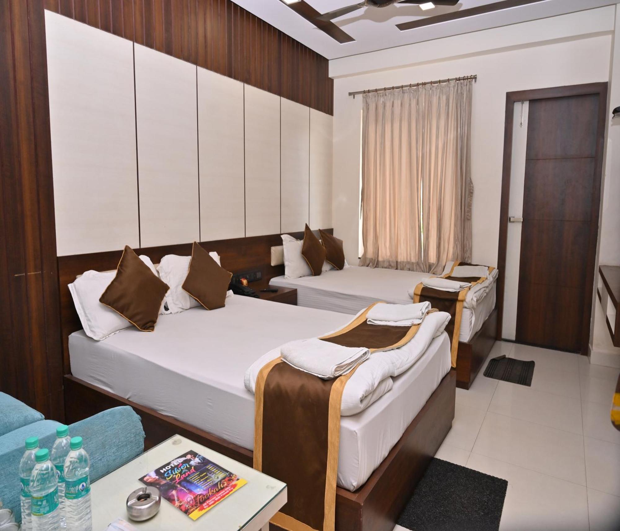 Hotel Silver Land New Digha With Rooftop Pool Bagian luar foto