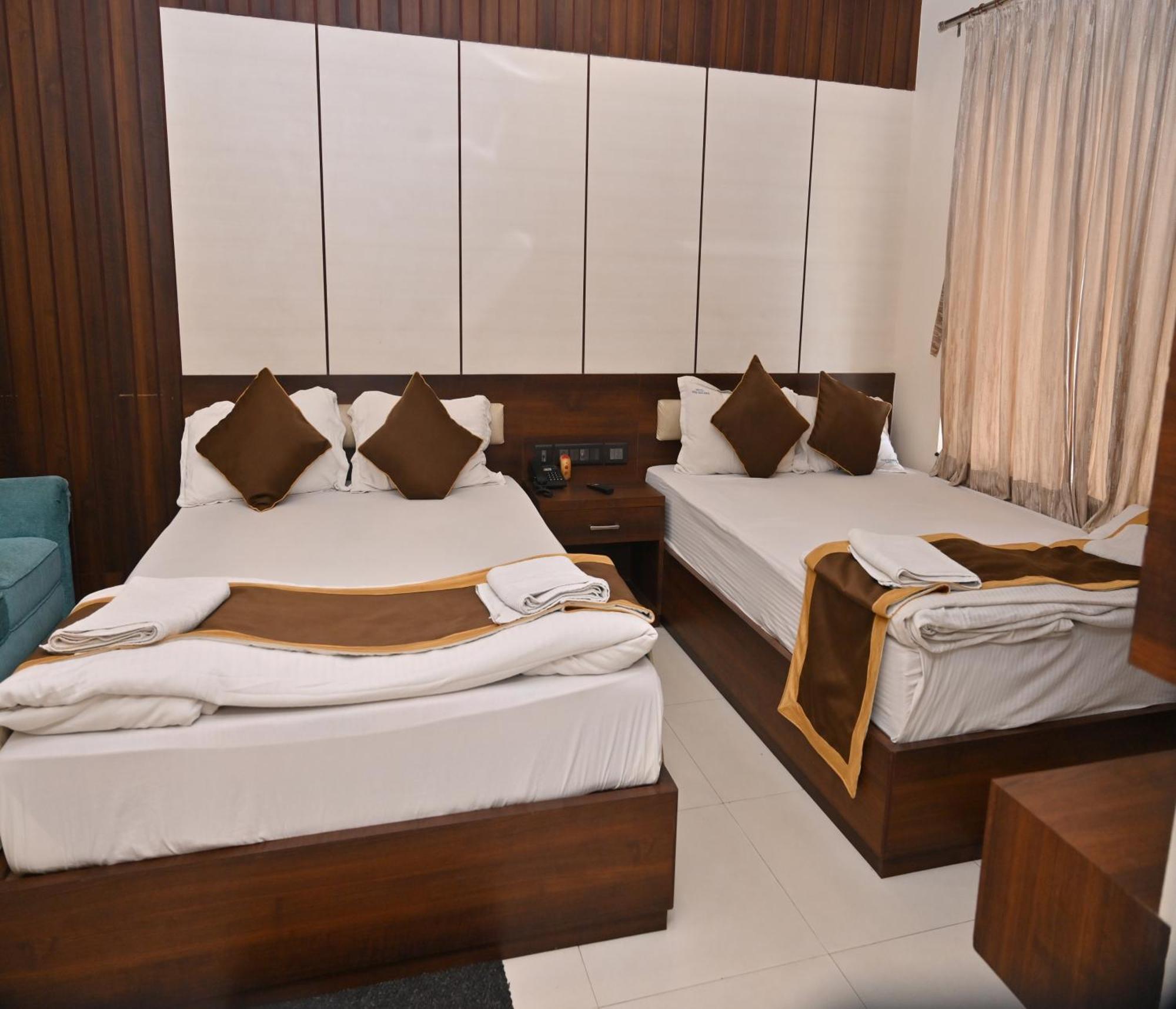 Hotel Silver Land New Digha With Rooftop Pool Bagian luar foto