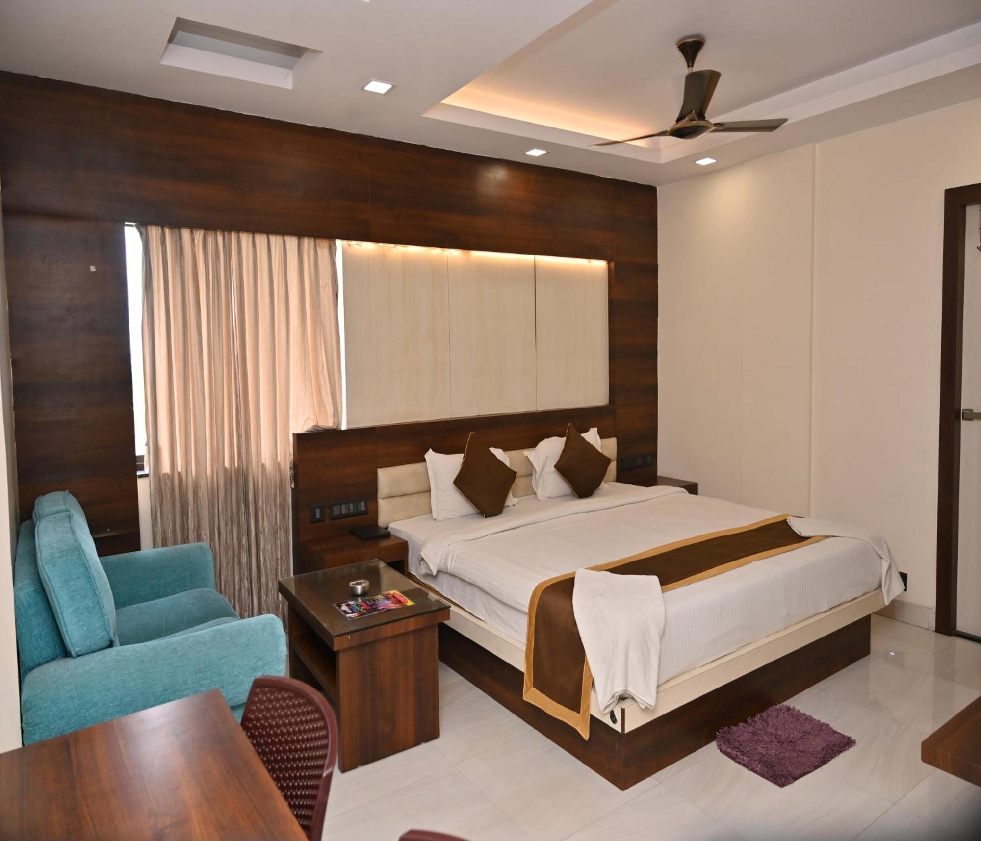 Hotel Silver Land New Digha With Rooftop Pool Bagian luar foto